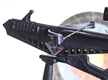 Ek Archery Cobra System R9. 